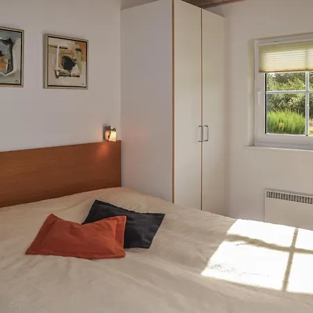 4 Bedroom Cozy In Norre Nebel 펜션 *